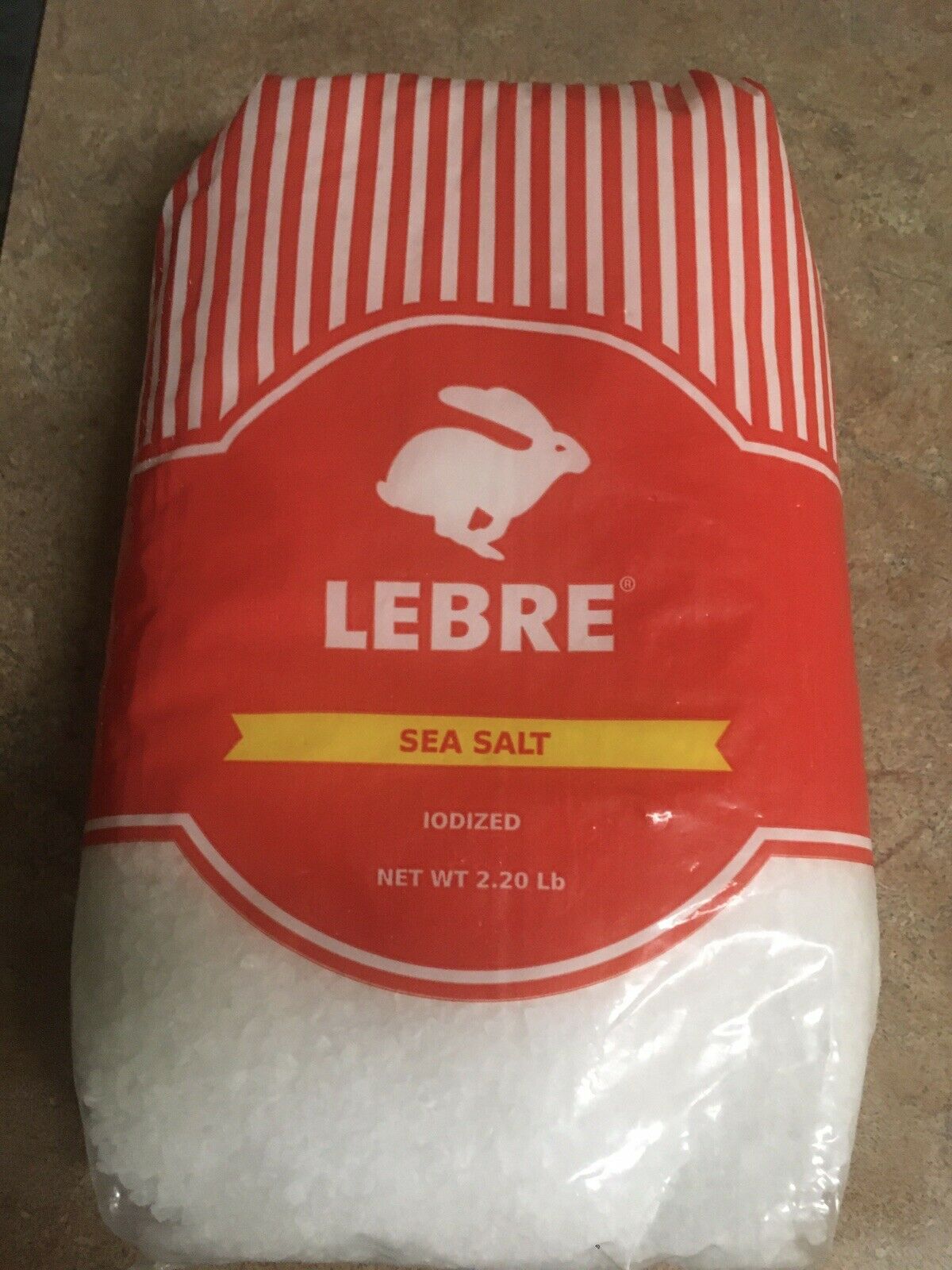 Lebre Iodized Sea Salt From Brazil - Coarse Grind - 2.20 Pounds